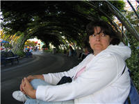 Lisa waits to meet up with the kids